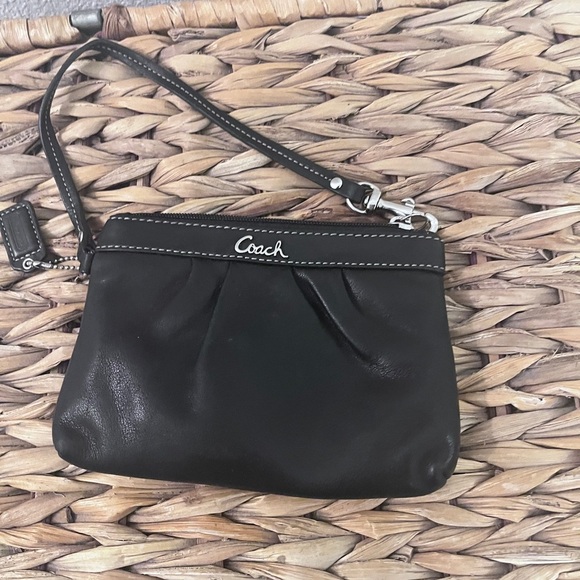 Authentic Coach  Black Leather Wristlet with  Silver Hardware - Picture 2 of 15